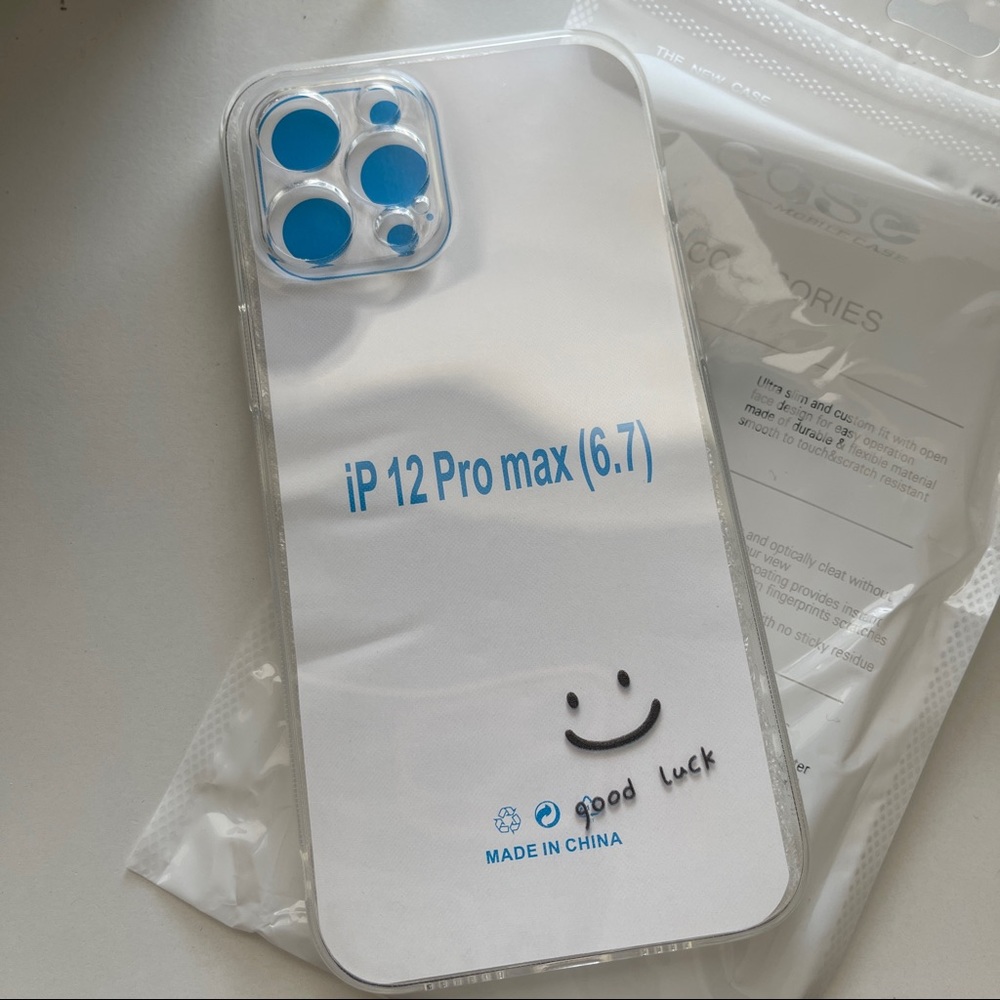 iPhone case - Picture 4 of 5